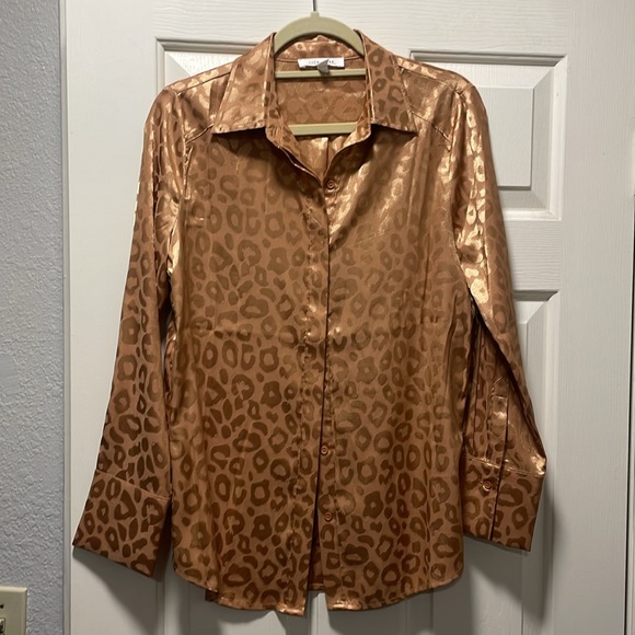 12th tribe gold leopard blouse - Picture 2 of 3